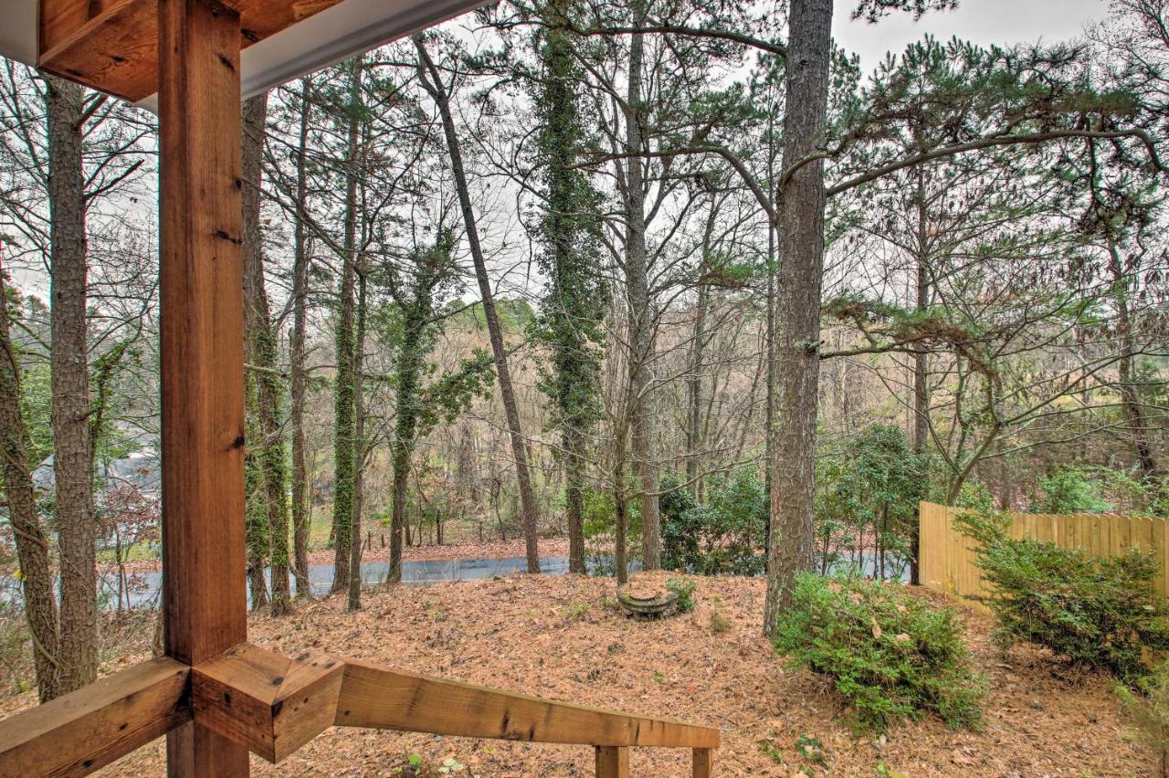 Centrally Located Hot Springs Home With Deck! Exterior photo